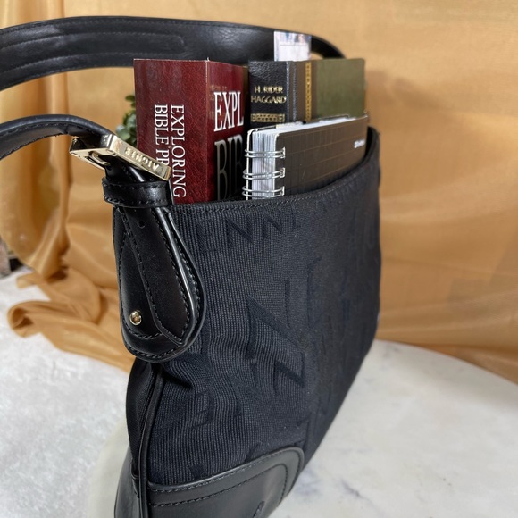 NWOT - “ETIENNE AIGNER” DESIGNER BAG - Picture 2 of 10